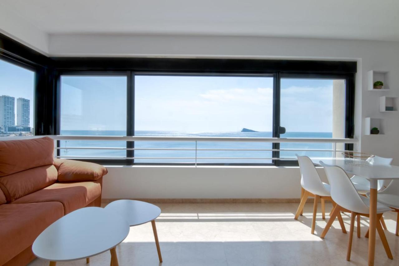 Luminoso Apartamento en Primera Línea de Playa Benidorm Exterior foto